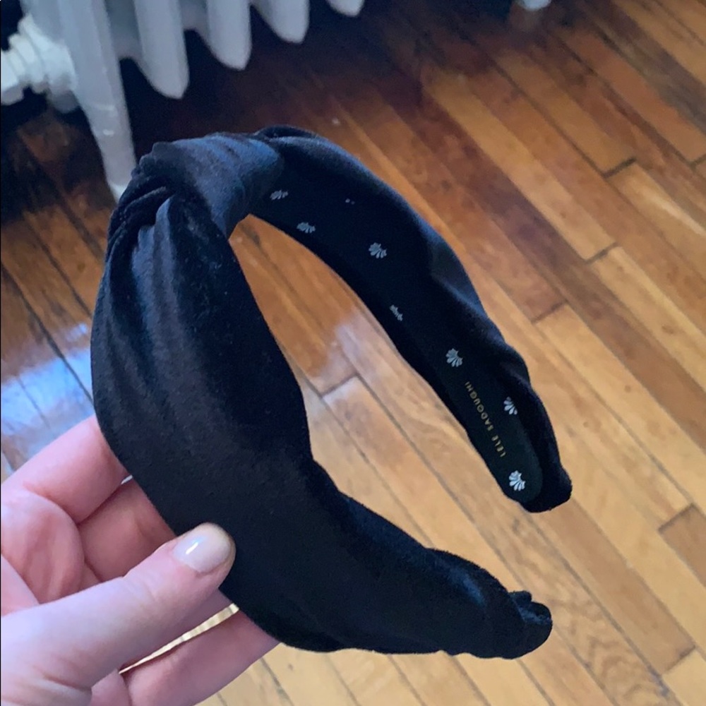 Lele Sadoughi Black Velvet Headband.